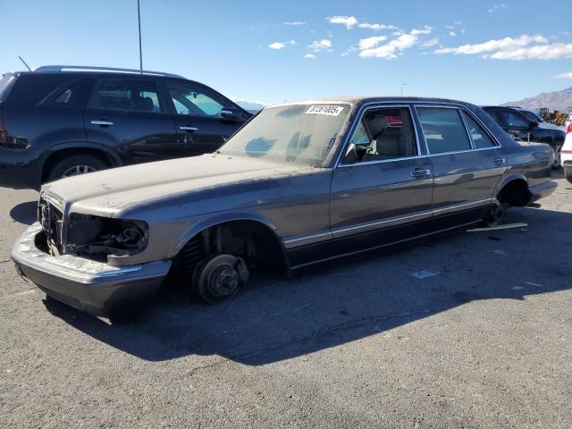  Salvage Mercedes-Benz 560-Class