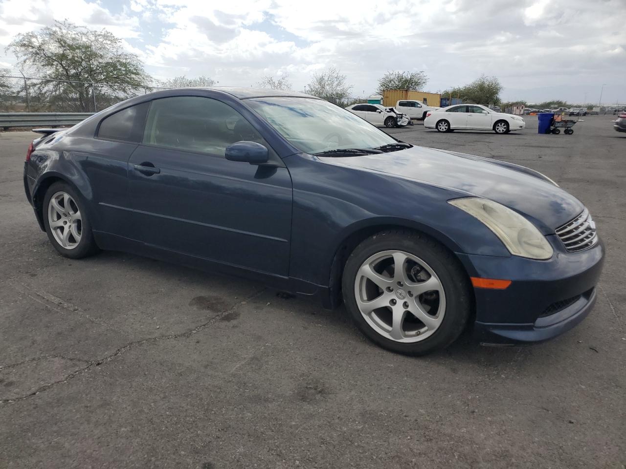 INFINITI G35 Image 2
