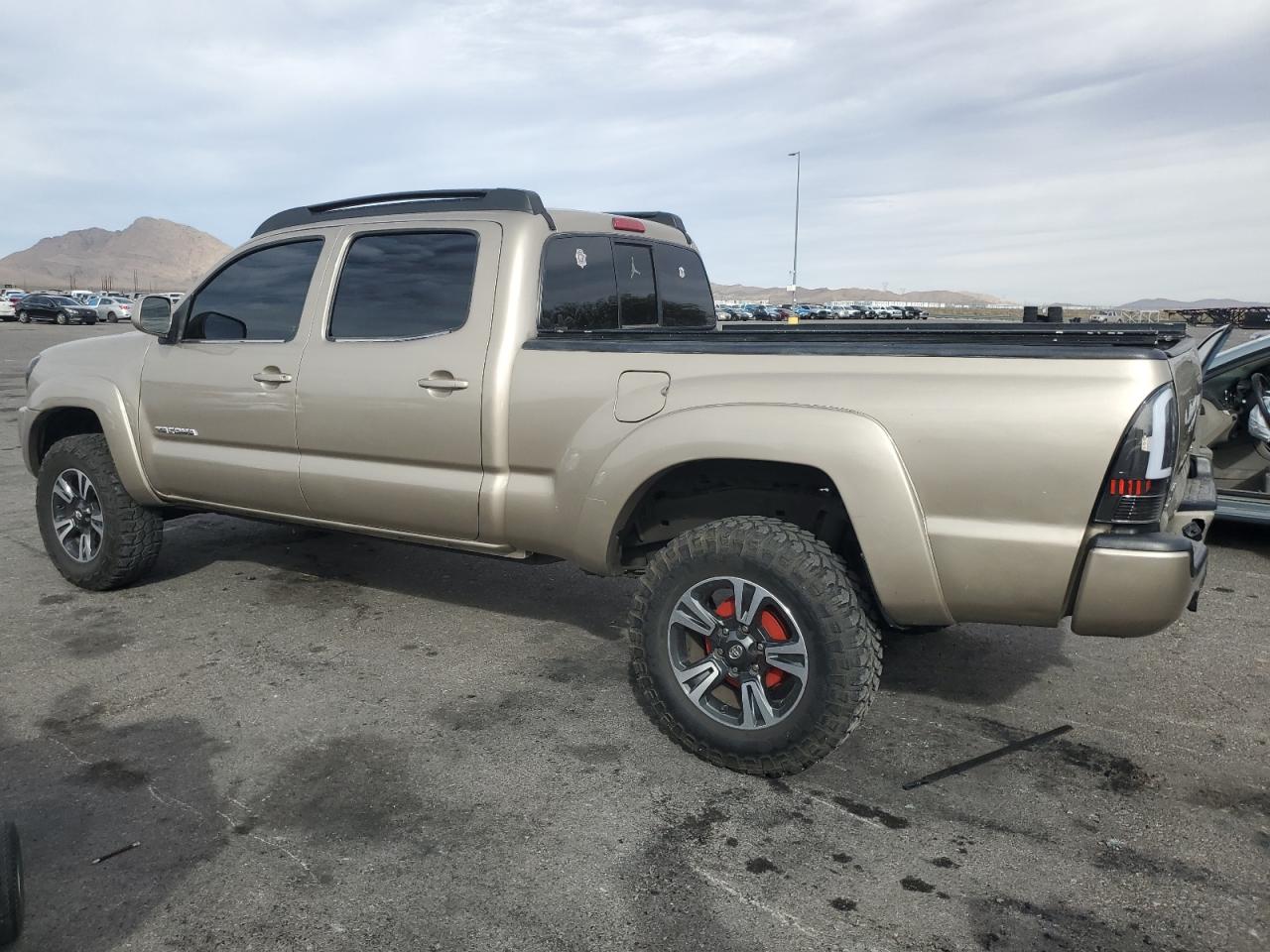 Toyota Tacoma Double Cab Prerunner Long Bed Image 2