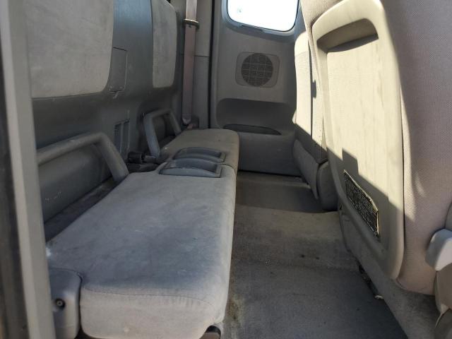 Toyota Tacoma Access Cab Image 3