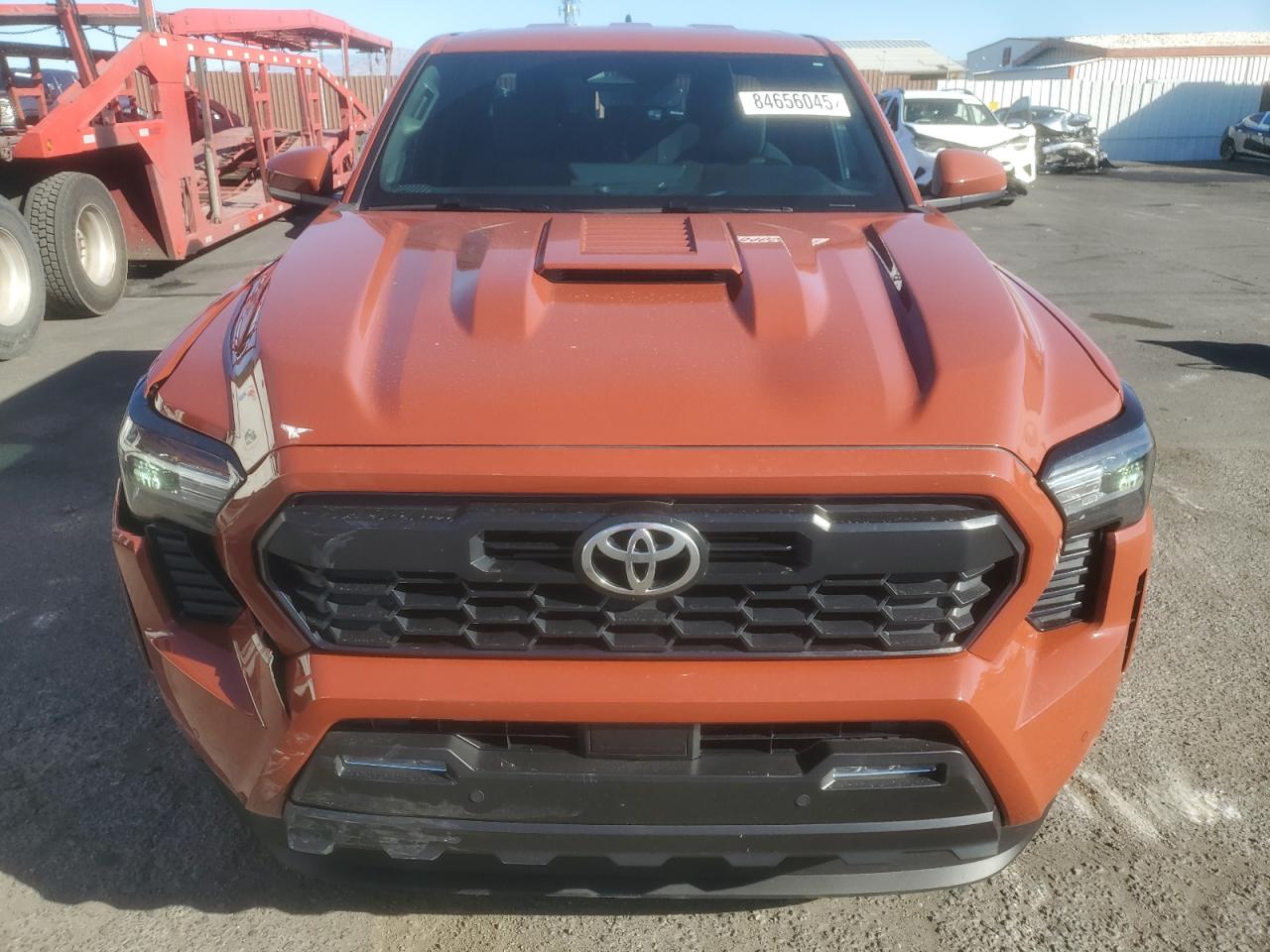 Toyota Tacoma Double Cab Image 2