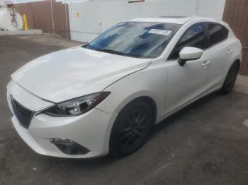  Salvage Mazda 3