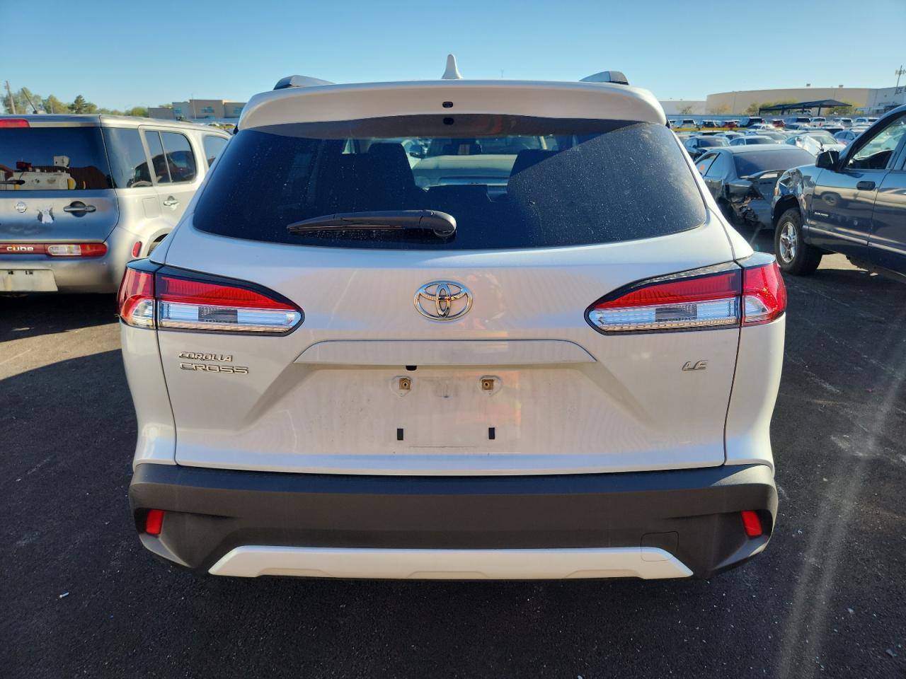 Toyota Corolla Le Image 6