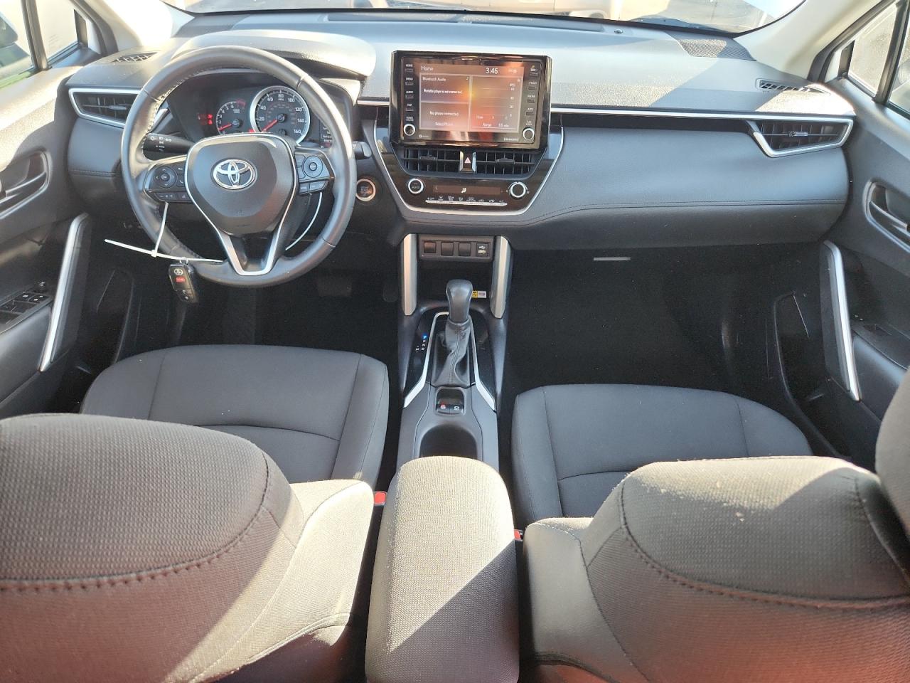 Toyota Corolla Le Image 2