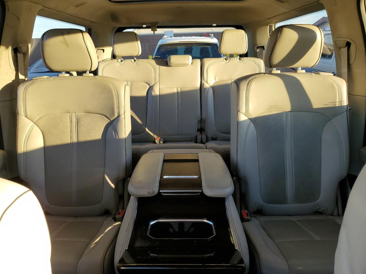 Jeep Grand Wagoneer Series Ii Image 12