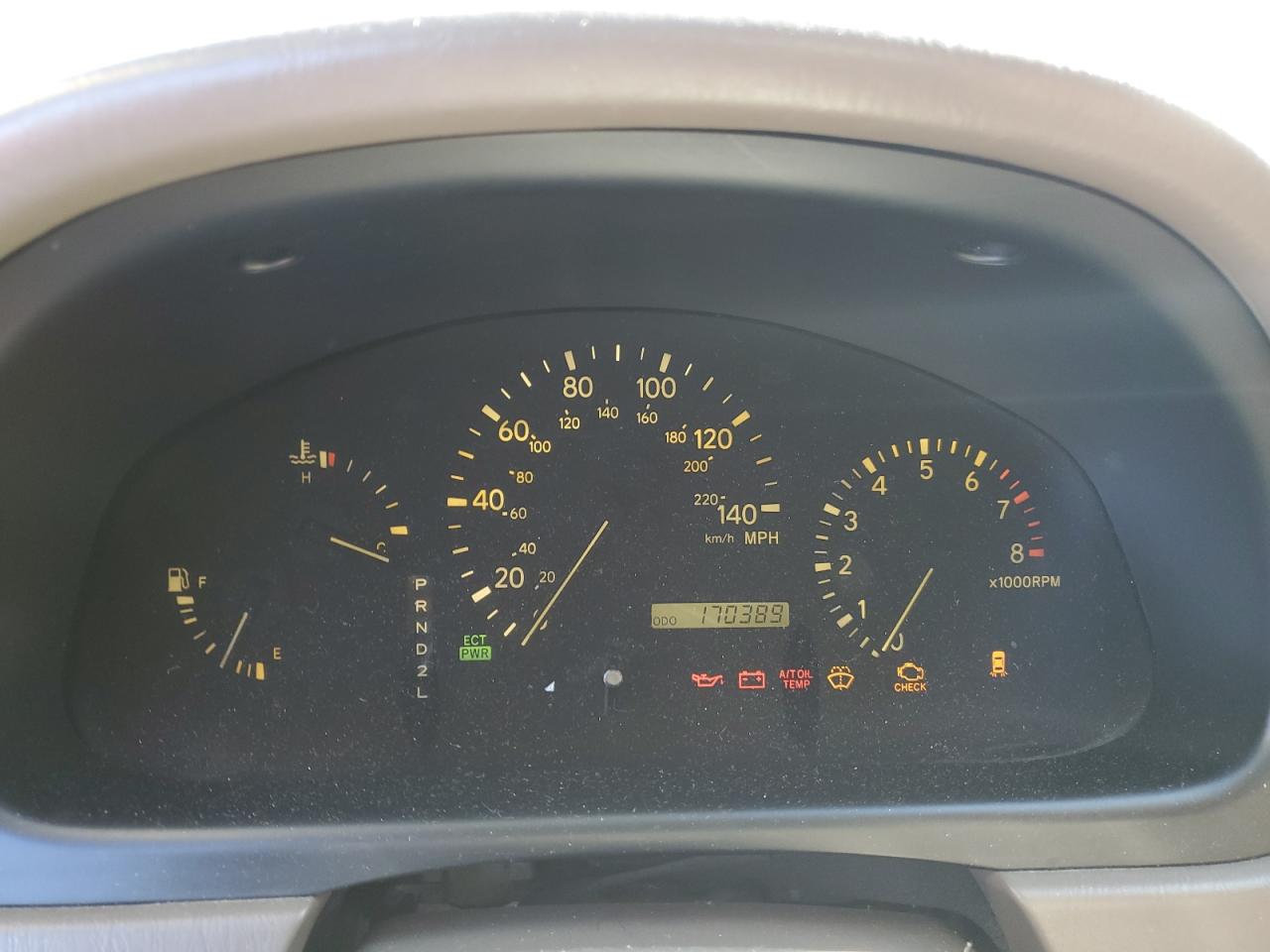 Lexus RX 300 Image 9