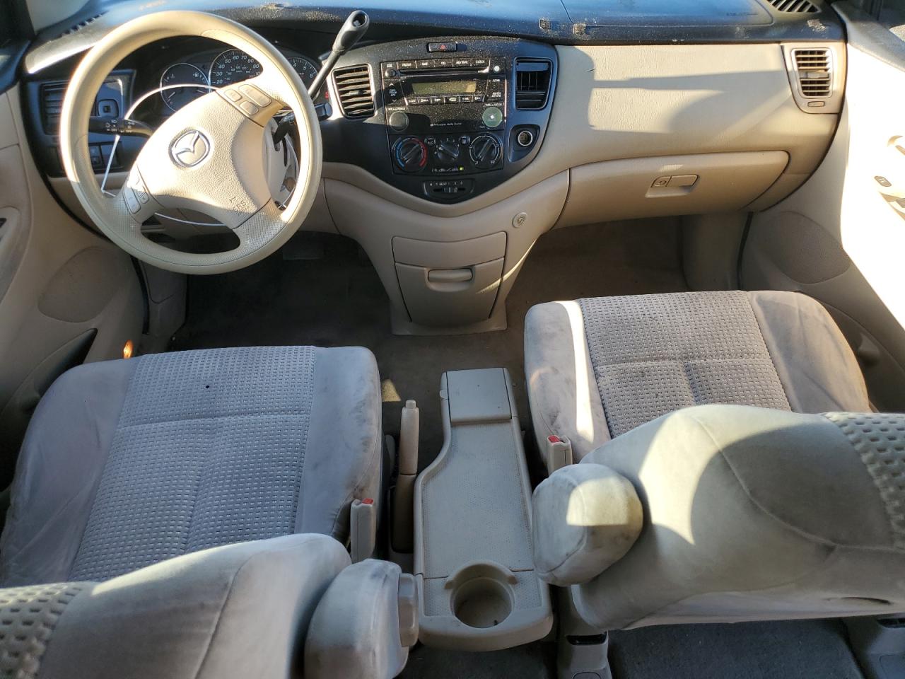 Mazda MPV Wagon Image 13