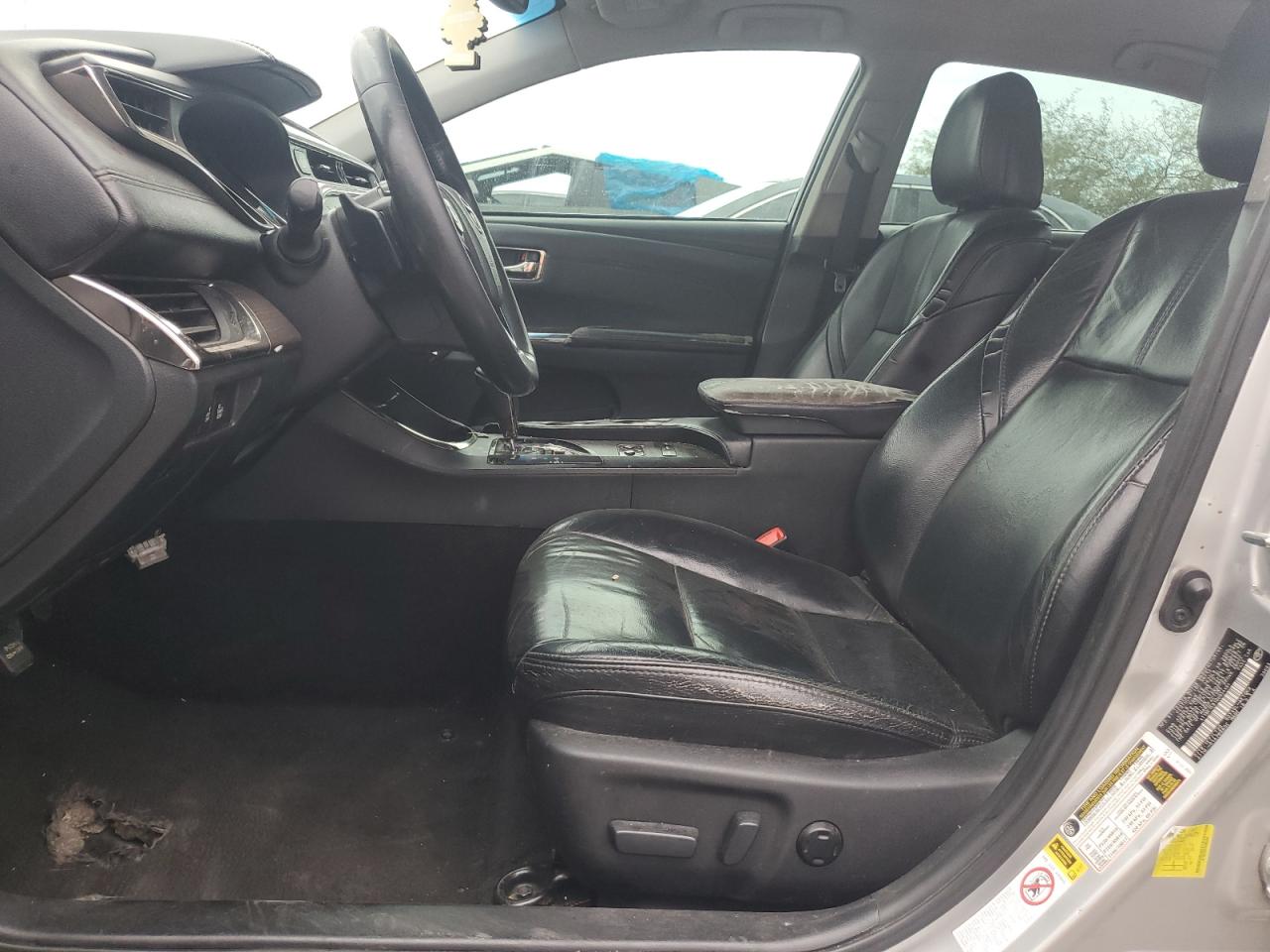 Toyota Avalon Base Image 10