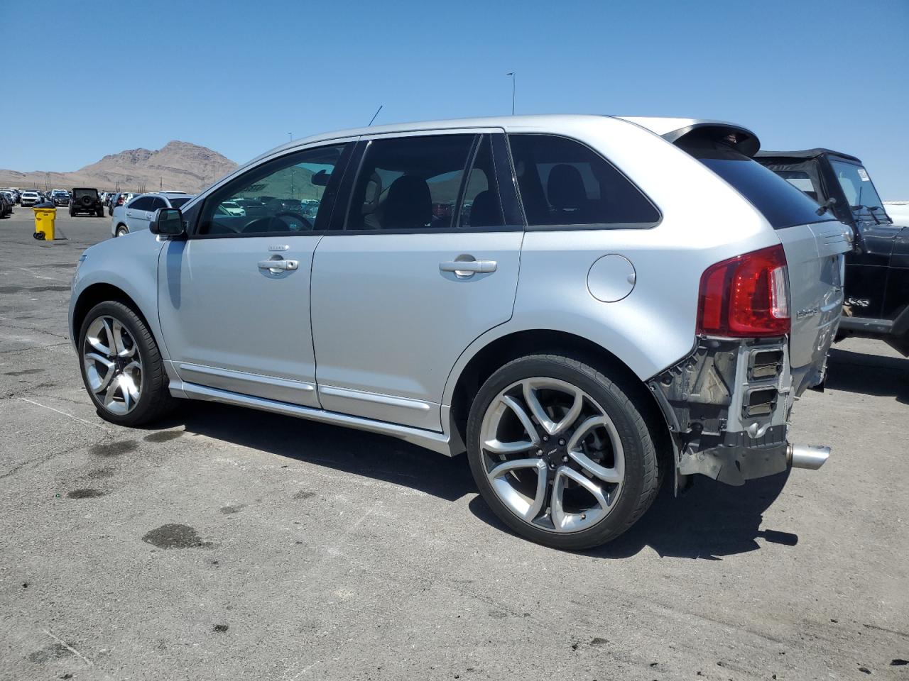 Ford Edge Sport Image 3