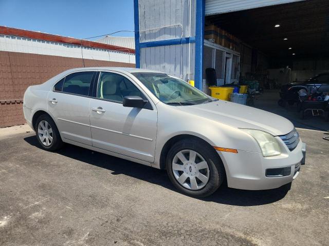 Ford Fusion S Image 5