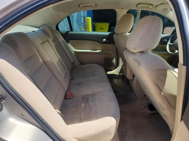 Ford Fusion S Image 7