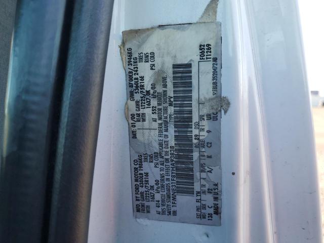 Ford Econoline E350 Super Duty Wagon Image 10