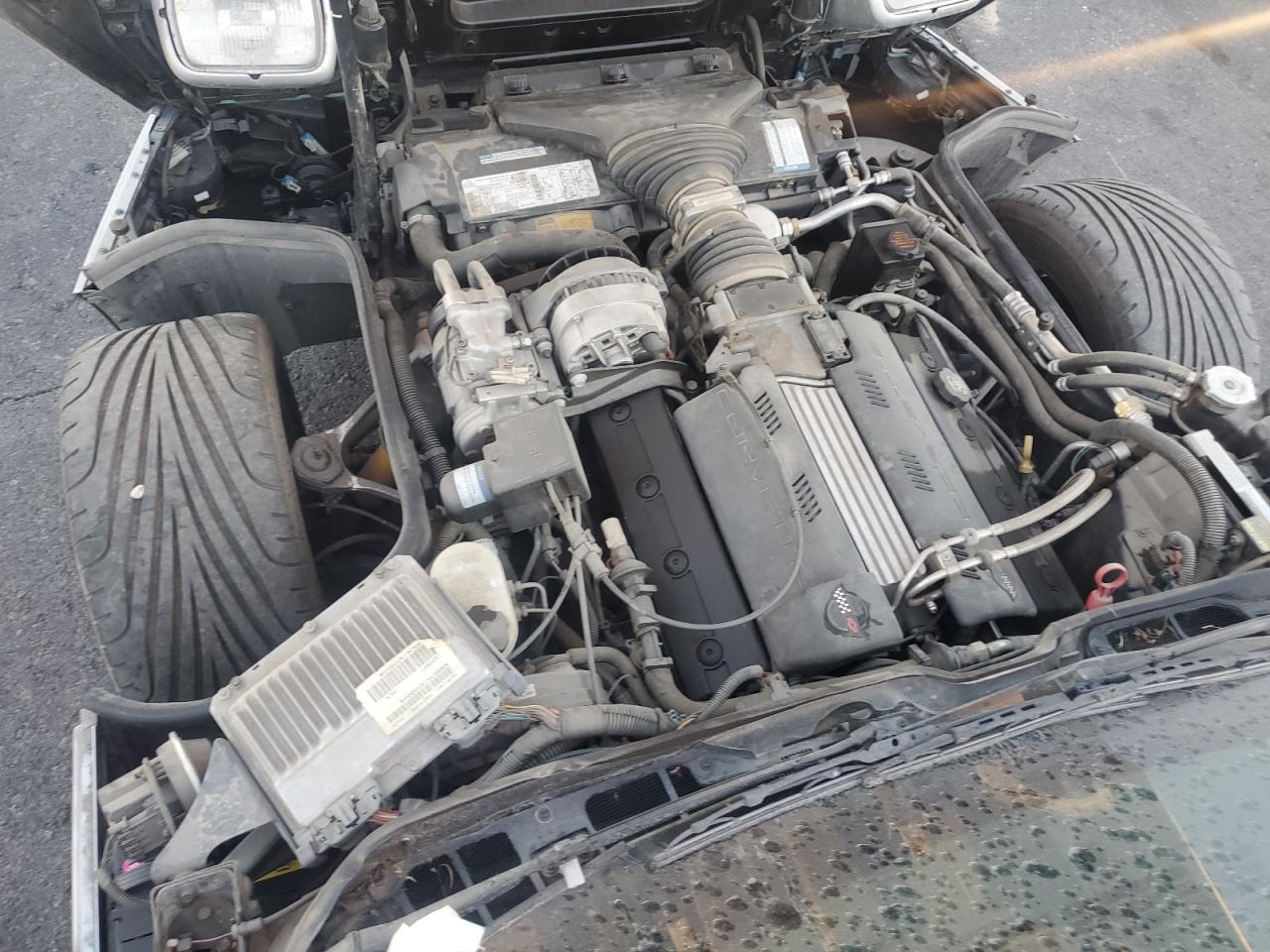 Chevrolet Corvette Image 11