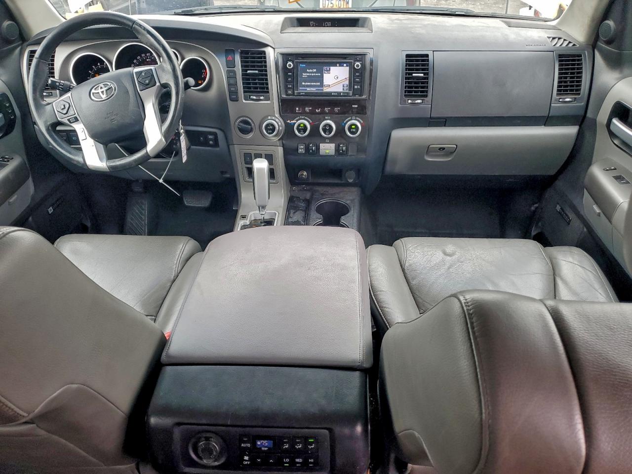Toyota Sequoia Limited Image 12