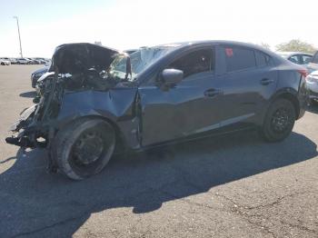  Salvage Mazda 3