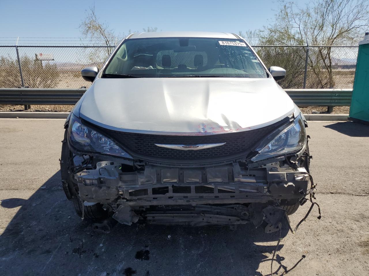 Chrysler Minivan Lx Image 8