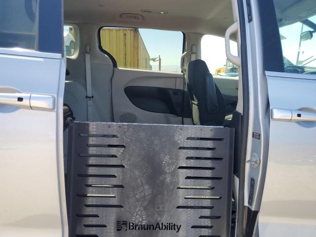 Chrysler Minivan Lx Image 3