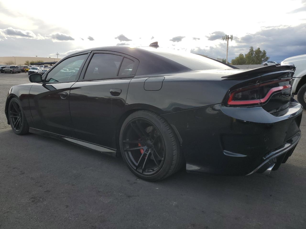 Dodge Charger Srt 392 Image 2