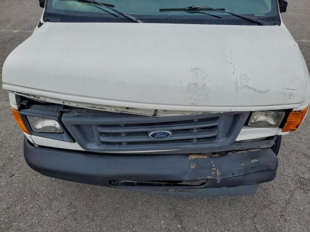 Ford Econoline E150 Van Image 10