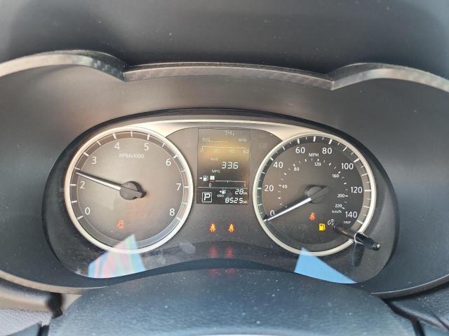 Nissan Versa S Image 11