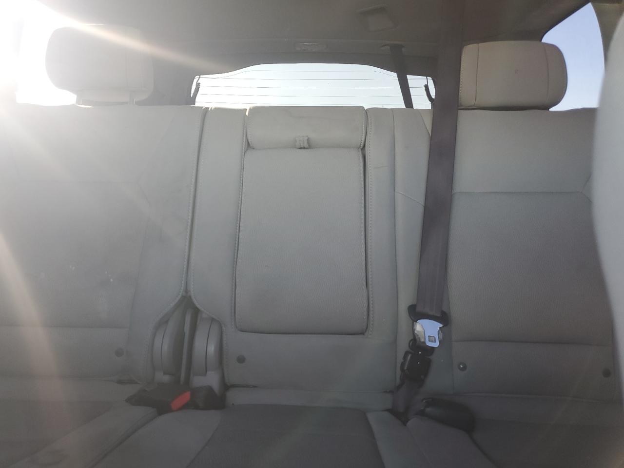 Honda Pilot Lx Image 4