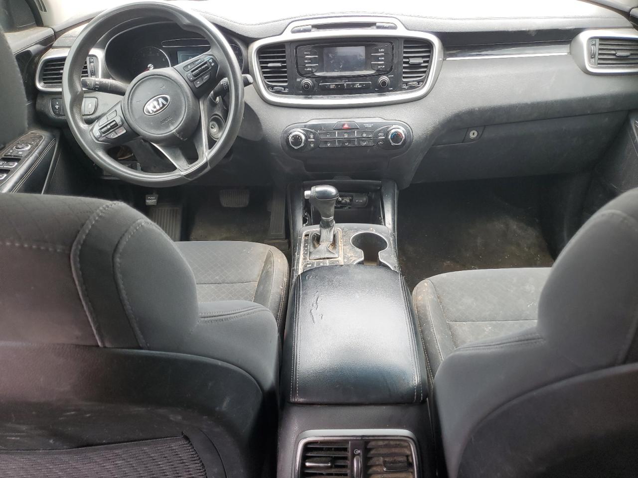 Kia Sorento Lx Image 10