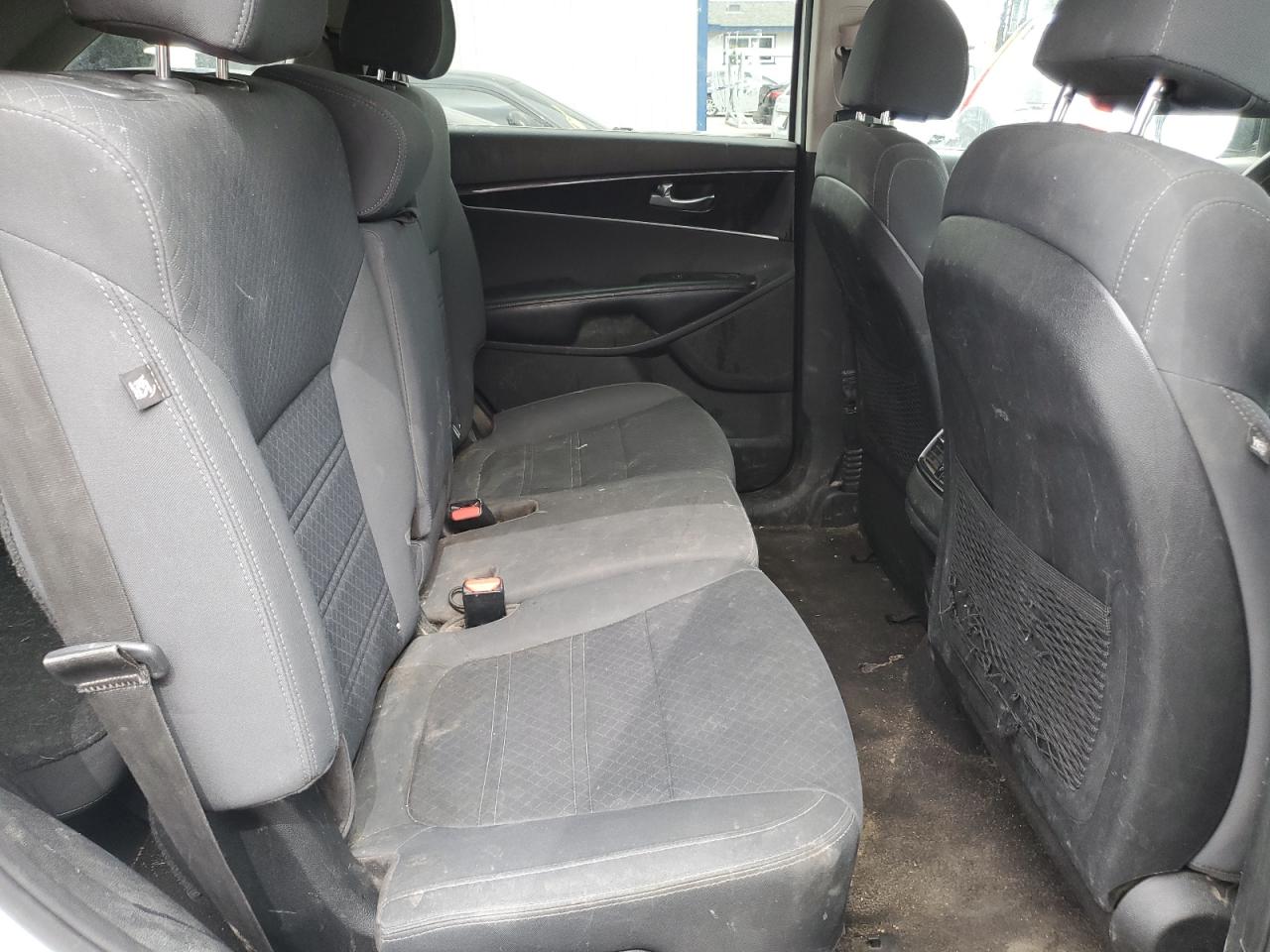 Kia Sorento Lx Image 11