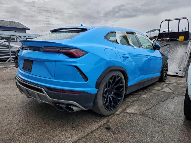 Lamborghini Urus Image 5