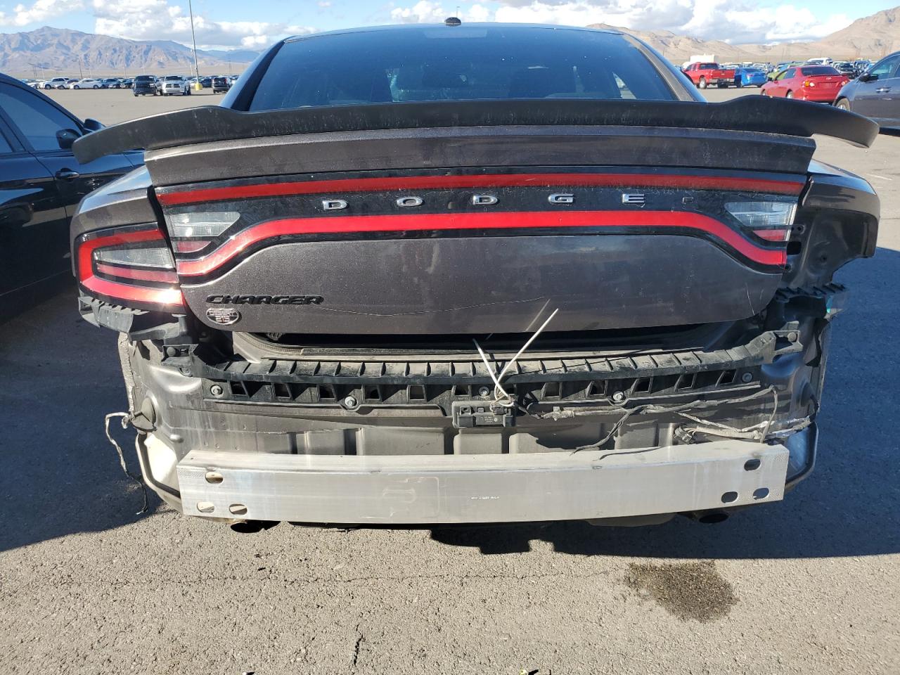 Dodge Charger Se Image 8