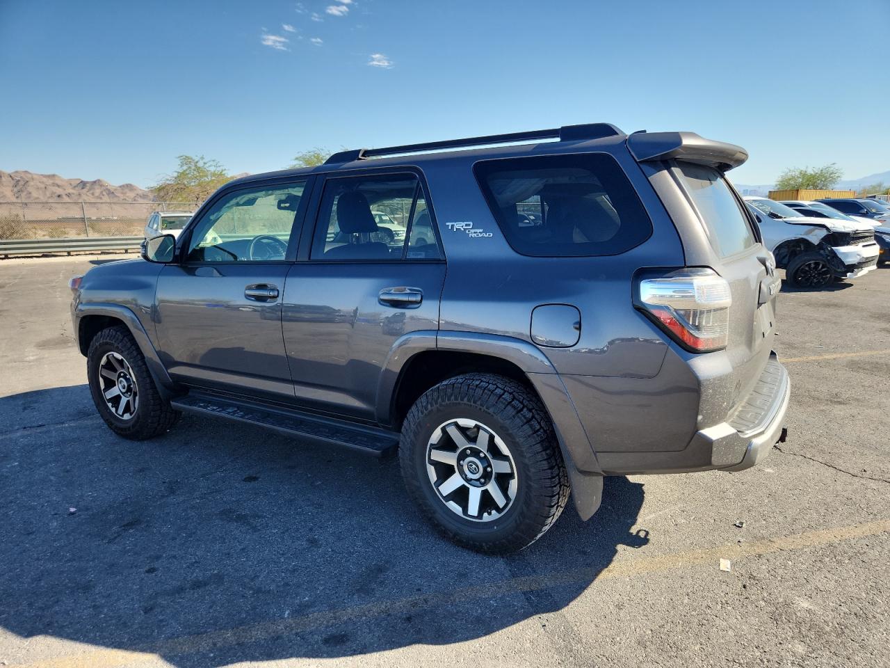 Toyota 4Runner Sr5 Premium Image 6