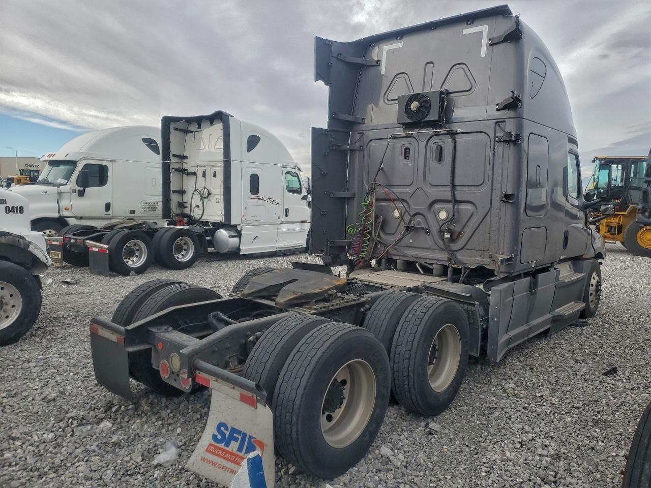 Freightliner Cascadia 1 Image 3