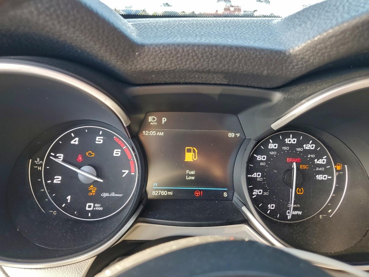 Alfa Romeo Stelvio Sport Image 4