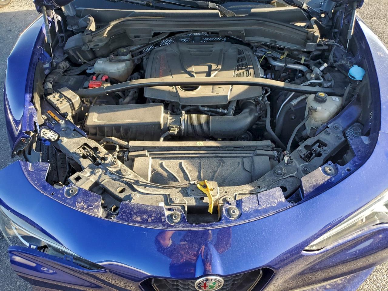 Alfa Romeo Stelvio Sport Image 9