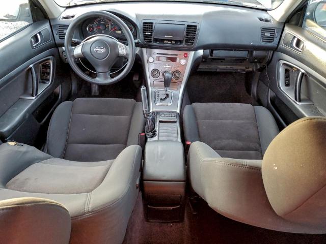 Subaru Outback 2.5i Image 10
