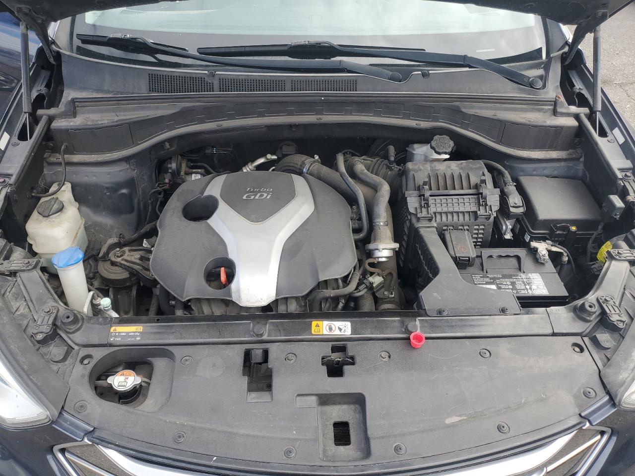 Hyundai SANTA FE Image 12