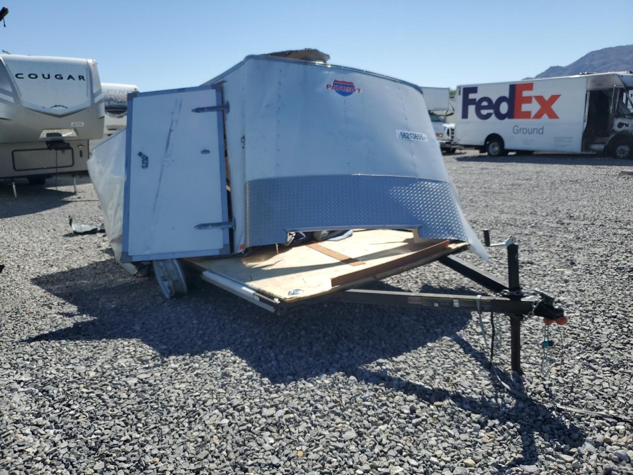 Carry-on T Aenailer Image 1