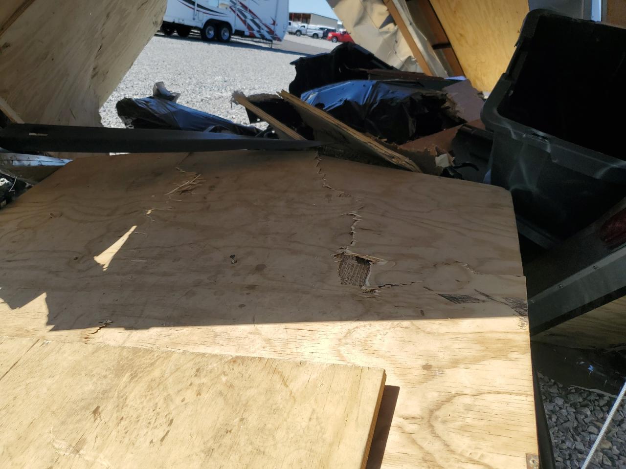 Carry-on T Aenailer Image 10