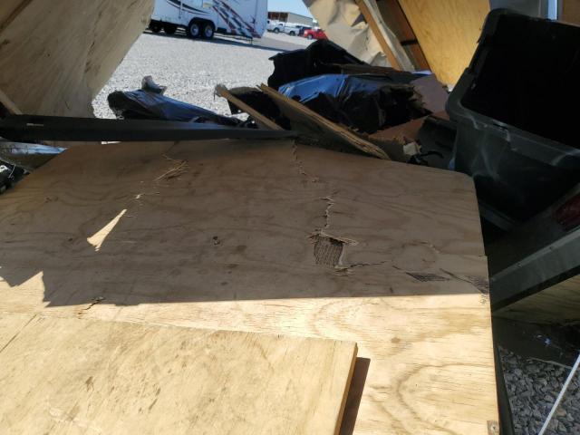 Carry-on T Aenailer Image 10