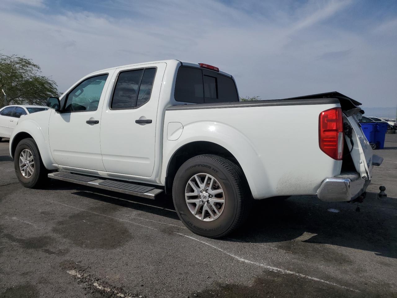 Nissan Frontier S Image 3