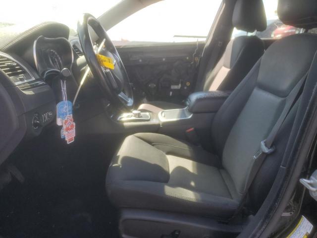 Chrysler 300 Touring Image 7