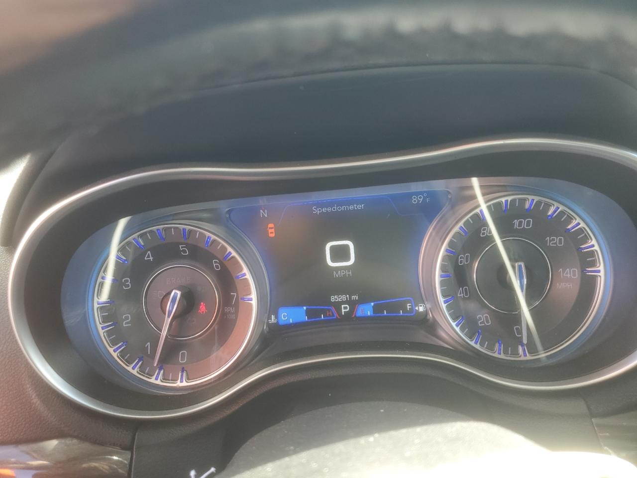 Chrysler 300 Touring Image 4