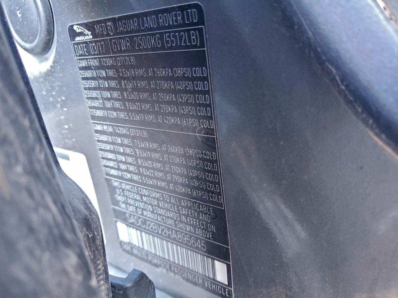 Jaguar F-PACE Premium Image 7