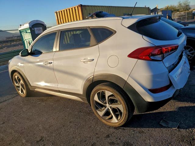 Hyundai TUCSON Limited Image 4