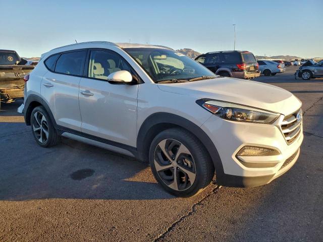 Hyundai TUCSON Limited Image 11