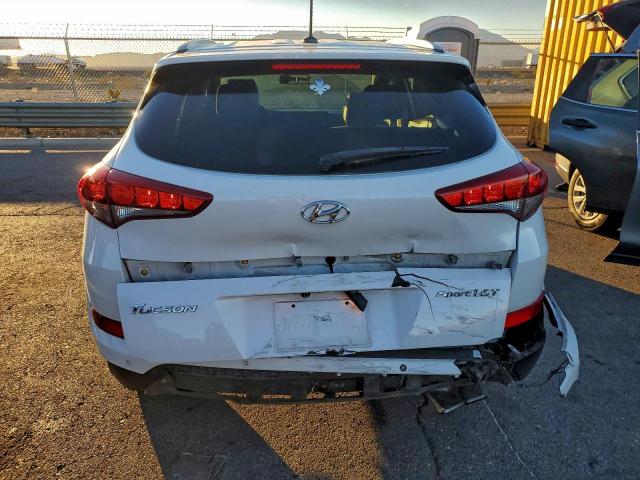 Hyundai TUCSON Limited Image 3