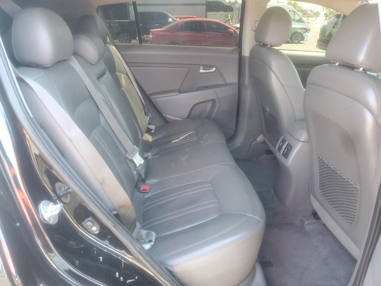 Kia Sportage Ex Image 3