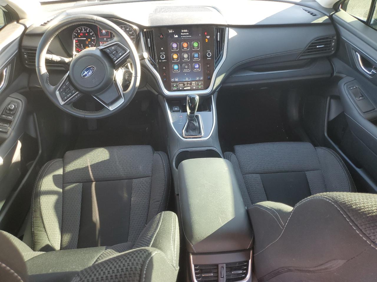 Subaru Outback Premium Image 8