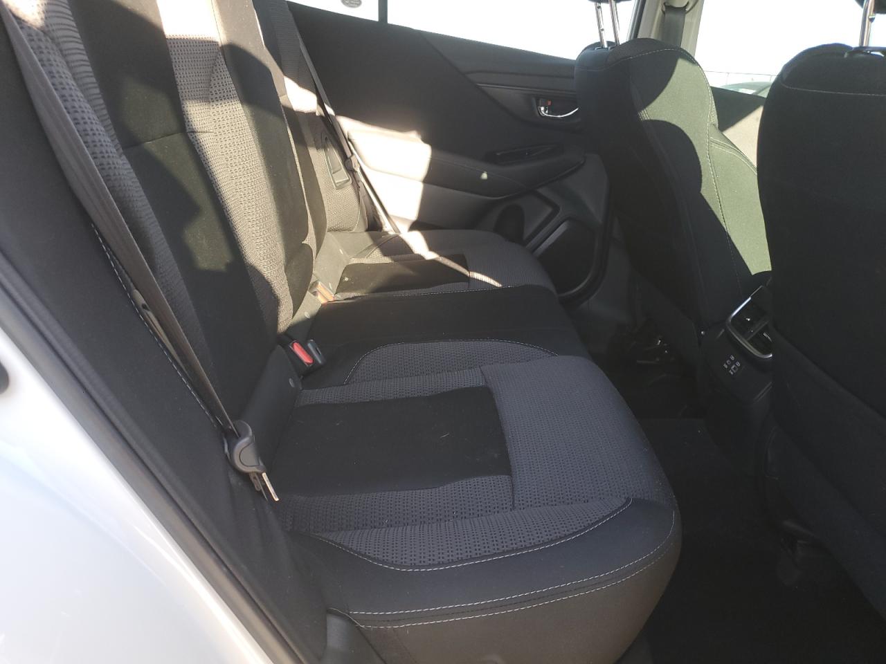 Subaru Outback Premium Image 9