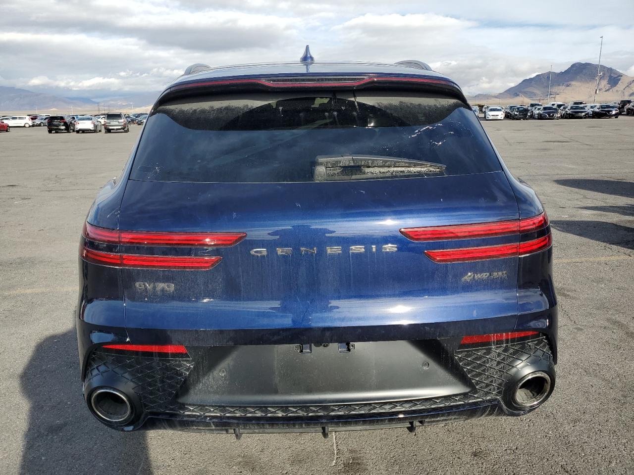 Genesis Gv70 Base Base Image 9