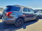 Ford Explorer Xlt Image 12